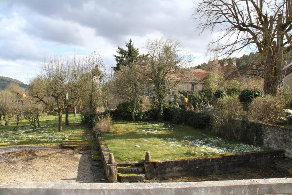 L'Oenologite Messanges  Bagian luar foto